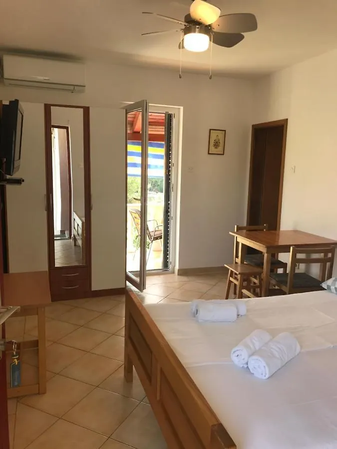 Bava Apartment Ugljan