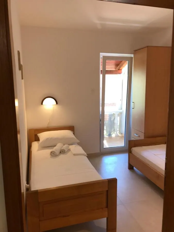 Bava Apartment Ugljan Croatia